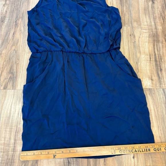Theory - Silk Osteen Draped Dress Side Pockets Sleeveless Navy Blue in Size 12 - Picture 9 of 11